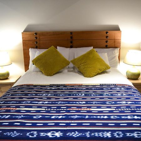 Bed and Breakfast Casa Girasol à Antigua Extérieur photo