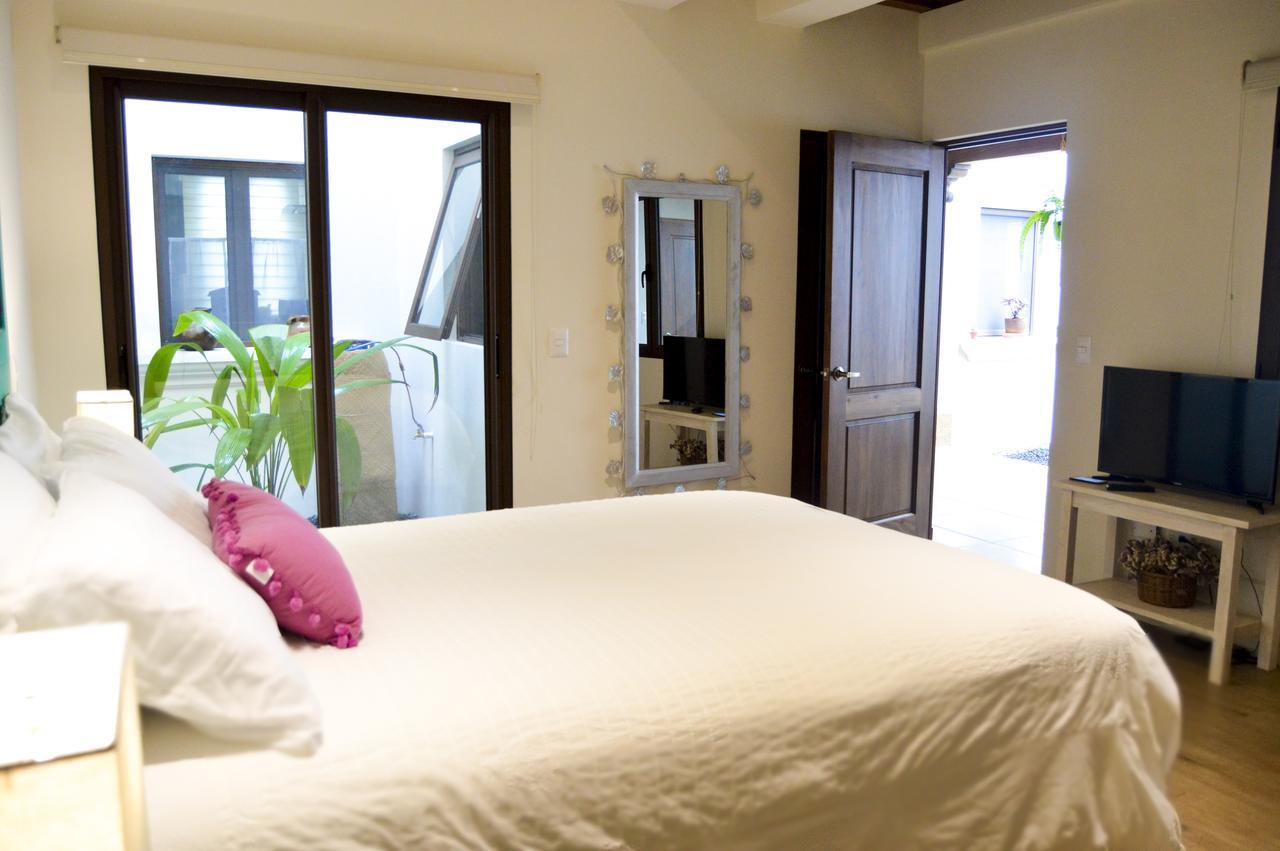 Bed and Breakfast Casa Girasol à Antigua Extérieur photo